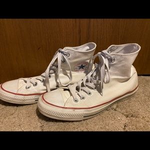 White Chuck Taylor All Star High Top Converse